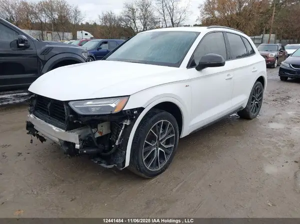 WA1EAAFY3N2053903 2022 AUDI Q5 - Image 2
