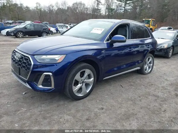 WA1EAAFY3N2099747 2022 AUDI Q5 - Image 2