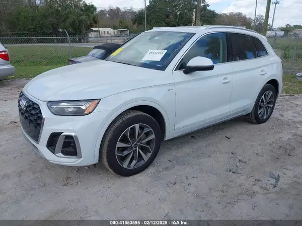 WA1EAAFY3N2110052 2022 AUDI Q5 - Image 2