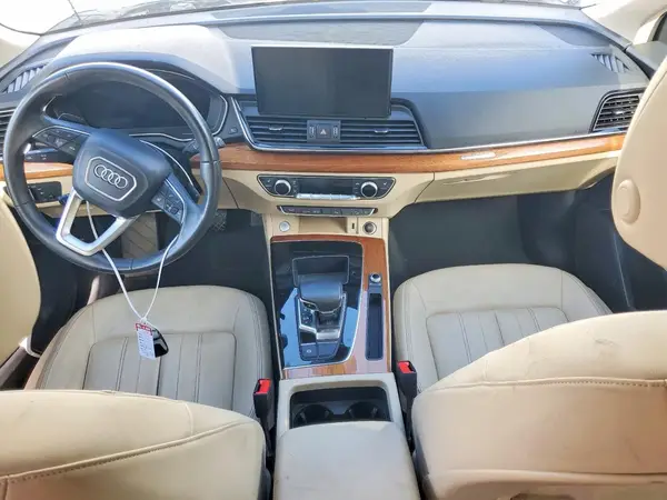 WA1EAAFY3N2111816 2022 AUDI Q5 - Image 8