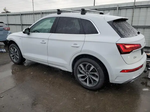 WA1EAAFY3P2056481 2023 AUDI Q5 - Image 2