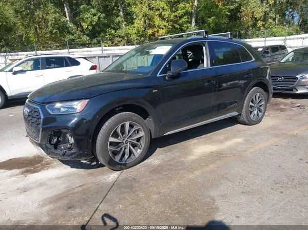 WA1EAAFY3P2070168 2023 AUDI Q5 - Image 2
