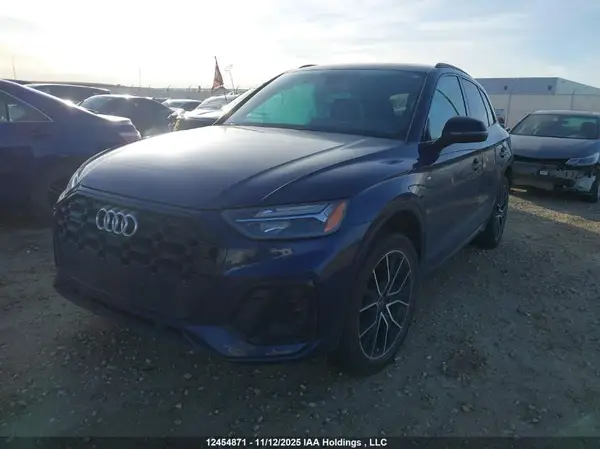 WA1EAAFY3P2109342 2023 AUDI Q5 - Image 2