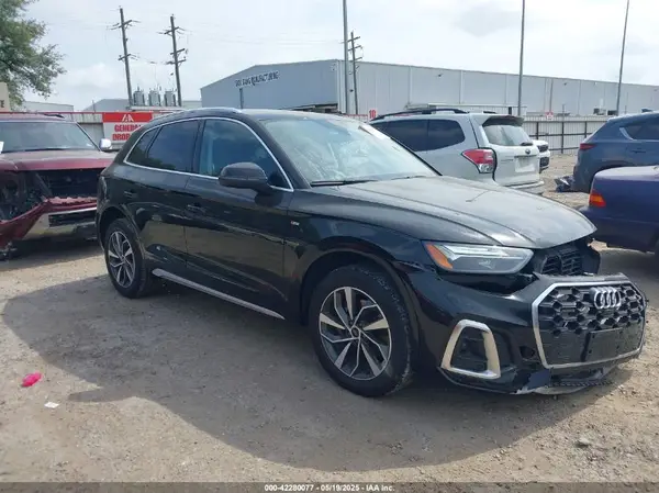 WA1EAAFY3P2145743 2023 AUDI Q5 - Image 1