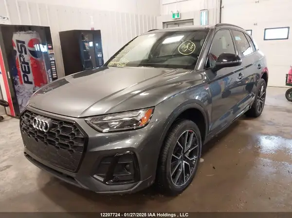 WA1EAAFY3P2196336 2023 AUDI Q5 - Image 2