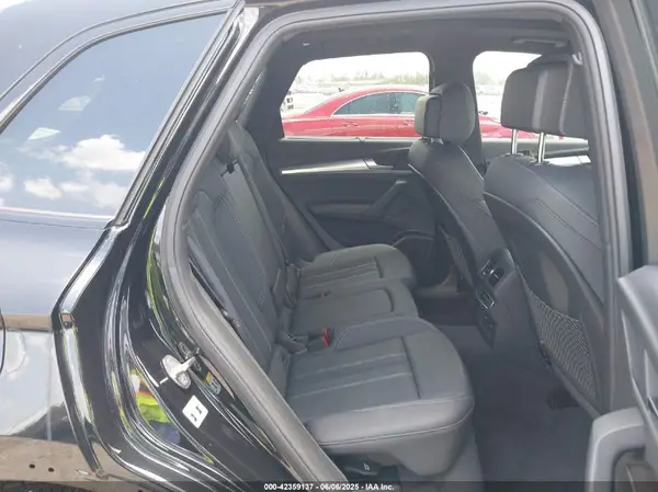WA1EAAFY3R2011771 2024 AUDI Q5 - Image 8