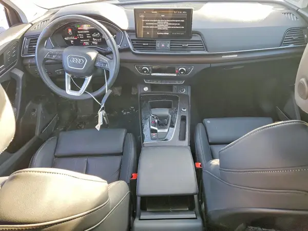 WA1EAAFY3R2026089 2024 AUDI Q5 - Image 8
