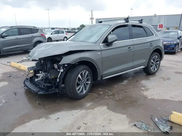 WA1EAAFY3R2043314 2024 AUDI Q5 - Image 2