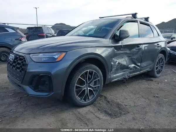 WA1EAAFY4M2040088 2021 AUDI Q5 - Image 2