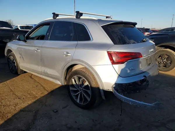 WA1EAAFY4N2100291 2022 AUDI Q5 - Image 2