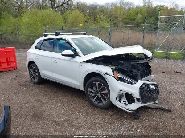 WA1EAAFY4N2122596 2022 AUDI Q5 - Image 1