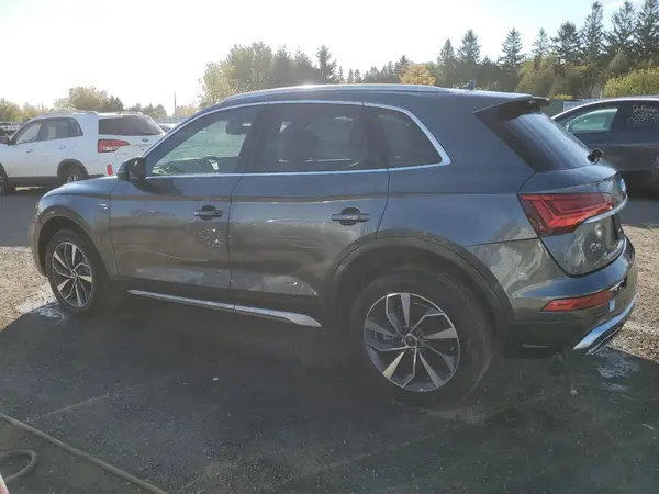 WA1EAAFY4N2127068 2022 AUDI Q5 - Image 2