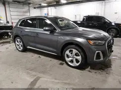 WA1EAAFY4N2132898 2022 AUDI Q5