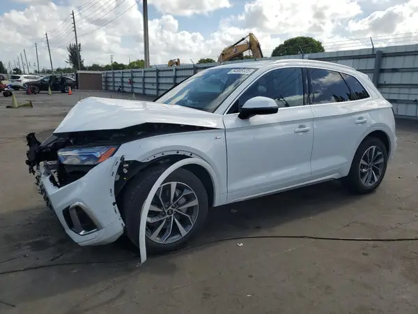 WA1EAAFY4P2030584 2023 AUDI Q5 - Image 1