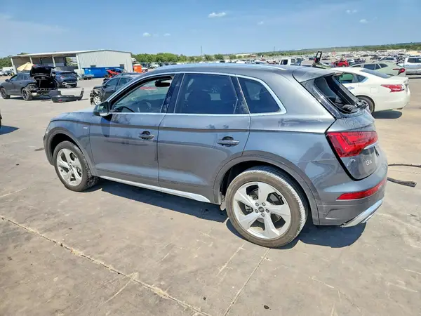WA1EAAFY4P2054917 2023 AUDI Q5 - Image 2