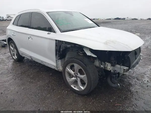 WA1EAAFY4P2073760 2023 AUDI Q5 - Image 1