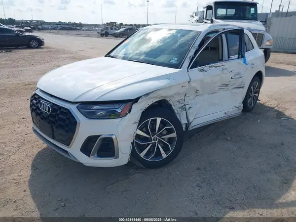 WA1EAAFY4P2121659 2023 AUDI Q5 - Image 2
