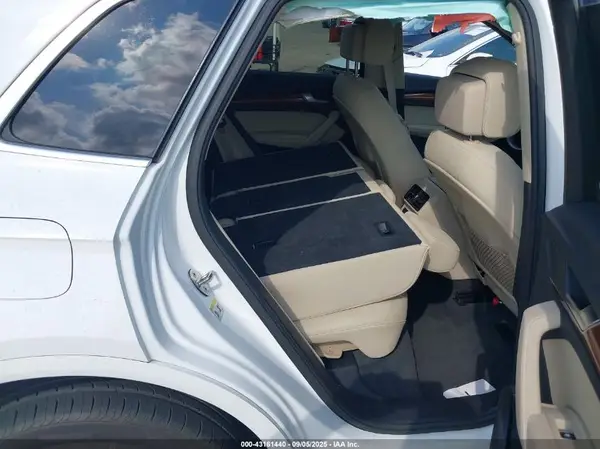 WA1EAAFY4P2121659 2023 AUDI Q5 - Image 8