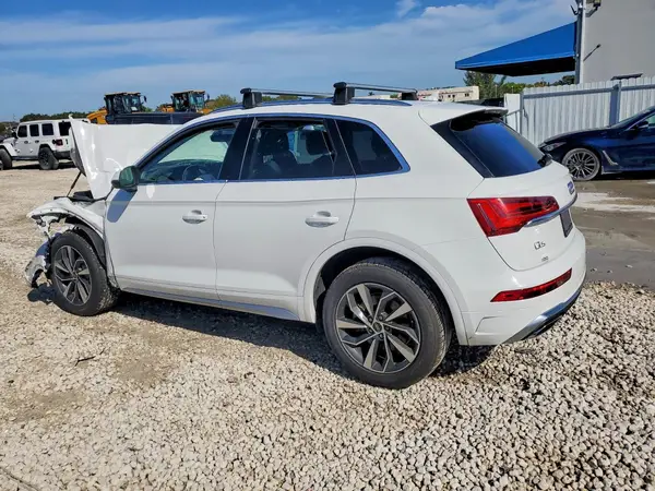 WA1EAAFY4P2124593 2023 AUDI Q5 - Image 2