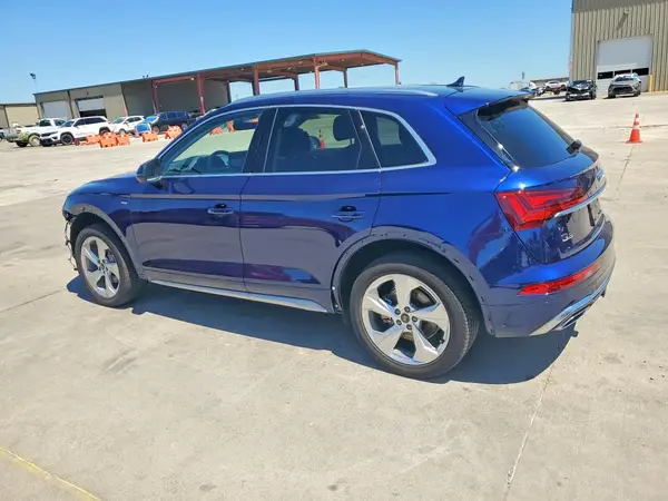 WA1EAAFY4P2149042 2023 AUDI Q5 - Image 2