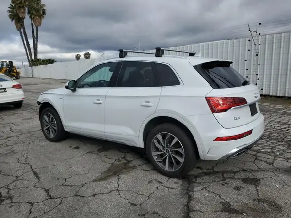 WA1EAAFY4P2160526 2023 AUDI Q5 - Image 2