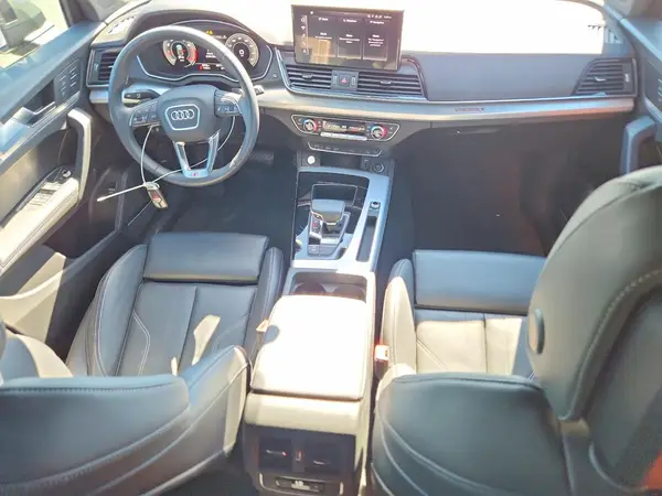 WA1EAAFY4R2073390 2024 AUDI Q5 - Image 8