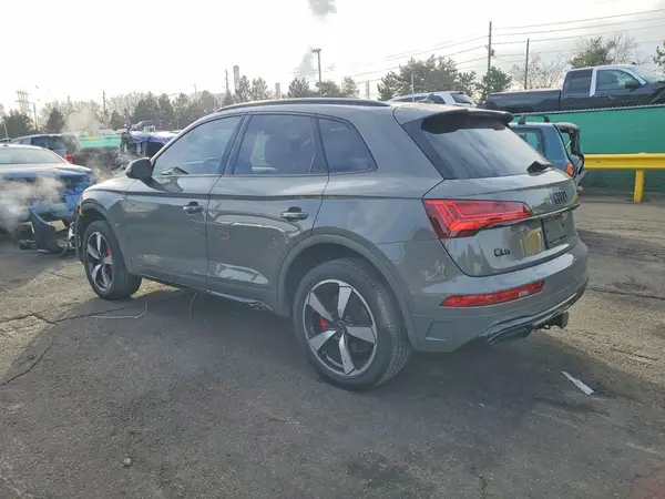 WA1EAAFY4R2075088 2024 AUDI Q5 - Image 2