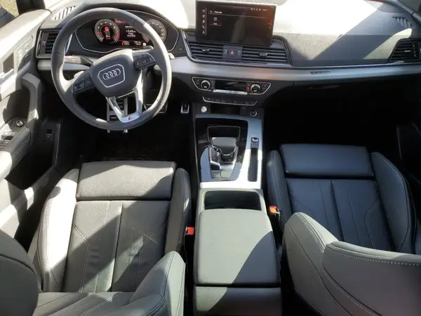 WA1EAAFY4R2102421 2024 AUDI Q5 - Image 8