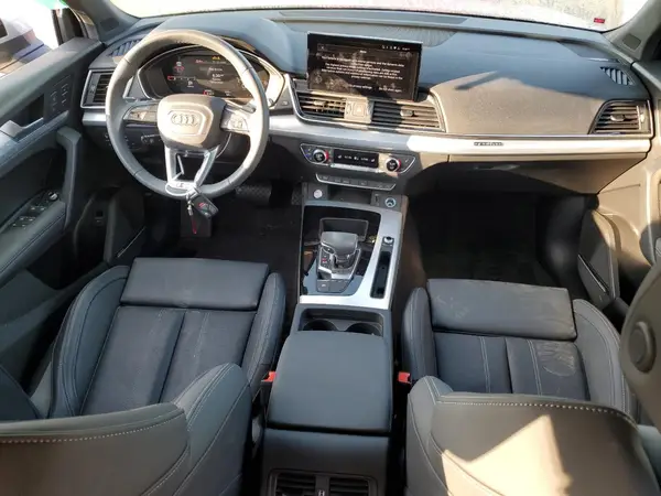 WA1EAAFY4R2116268 2024 AUDI Q5 - Image 8