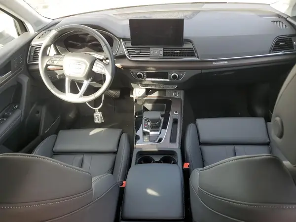WA1EAAFY4R2133765 2024 AUDI Q5 - Image 8