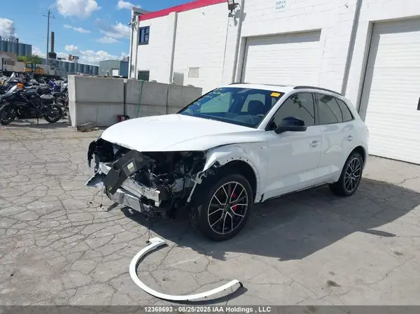 WA1EAAFY4R2141302 2024 AUDI Q5 - Image 2