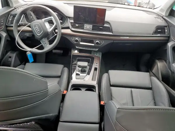 WA1EAAFY4S2033297 2025 AUDI Q5 - Image 8