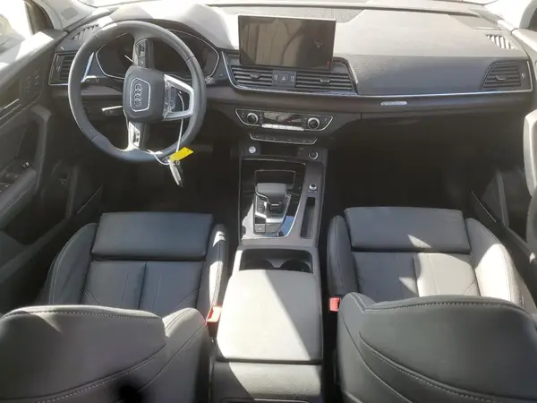 WA1EAAFY4S2040315 2025 AUDI Q5 - Image 8
