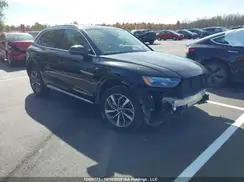 WA1EAAFY5M2068580 2021 AUDI Q5
