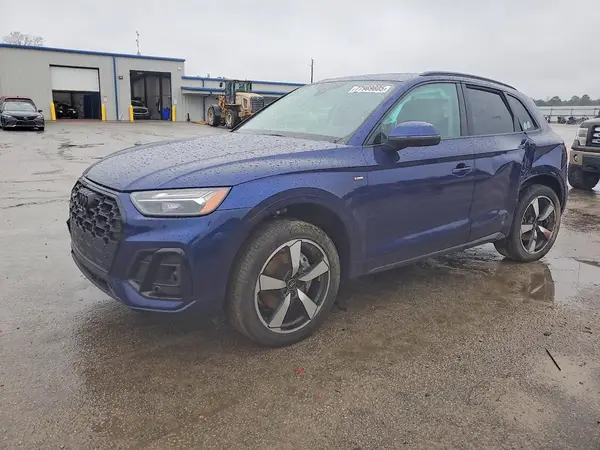 WA1EAAFY5N2032728 2022 AUDI Q5 - Image 1