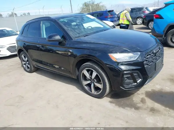 WA1EAAFY5N2034687 2022 AUDI Q5 - Image 1