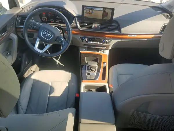 WA1EAAFY5N2099815 2022 AUDI Q5 - Image 8