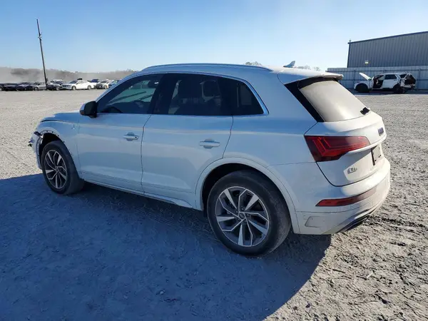 WA1EAAFY5N2103524 2022 AUDI Q5 - Image 2