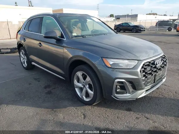 WA1EAAFY5N2104849 2022 AUDI Q5 - Image 1