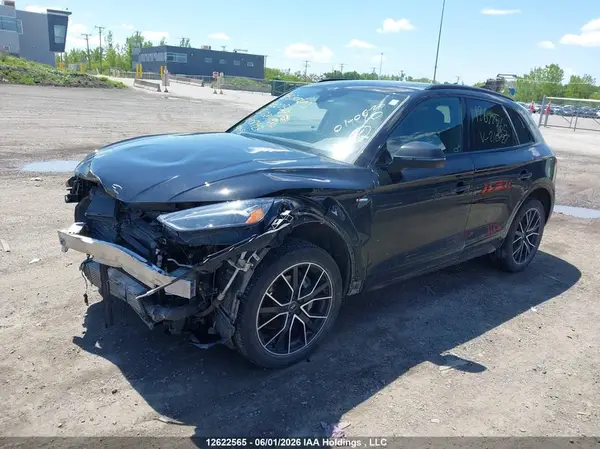 WA1EAAFY5N2107427 2022 AUDI Q5 - Image 2