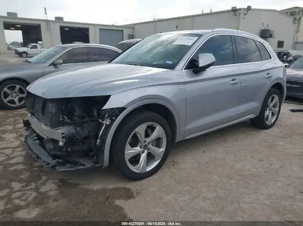 WA1EAAFY5N2130318 2022 AUDI Q5 - Image 2