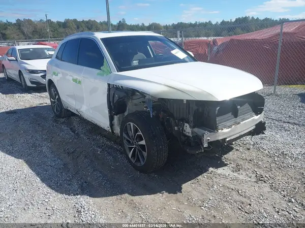 WA1EAAFY5N2137138 2022 AUDI Q5 - Image 1