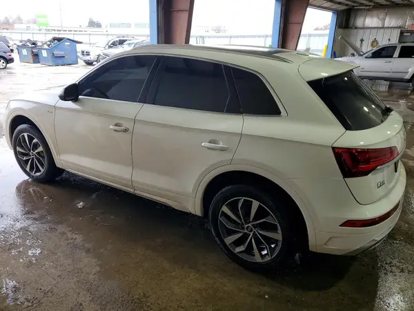 WA1EAAFY5P2055817 2023 AUDI Q5 - Image 2