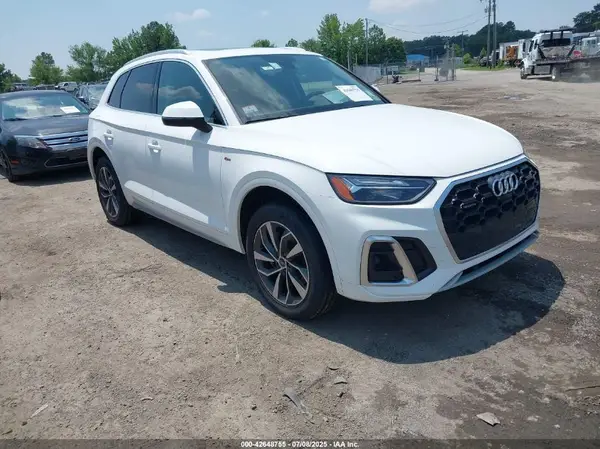 WA1EAAFY5P2102019 2023 AUDI Q5 - Image 1