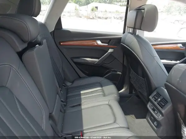 WA1EAAFY5P2102019 2023 AUDI Q5 - Image 8