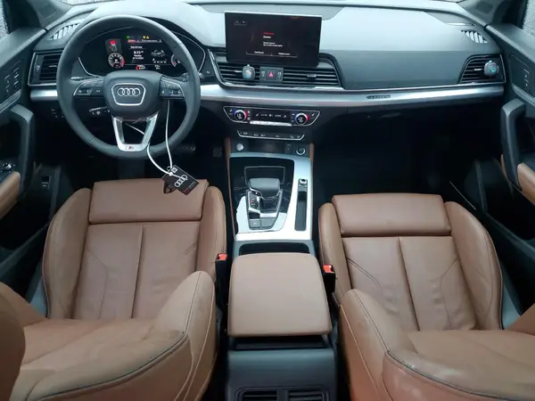 WA1EAAFY5R2025140 2024 AUDI Q5 - Image 8