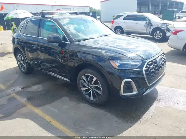 WA1EAAFY5R2030063 2024 AUDI Q5 - Image 1