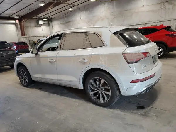 WA1EAAFY5R2035571 2024 AUDI Q5 - Image 2