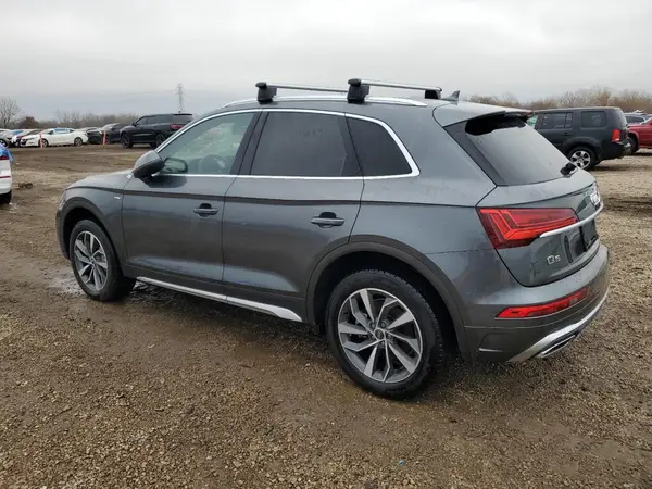 WA1EAAFY5R2037465 2024 AUDI Q5 - Image 2