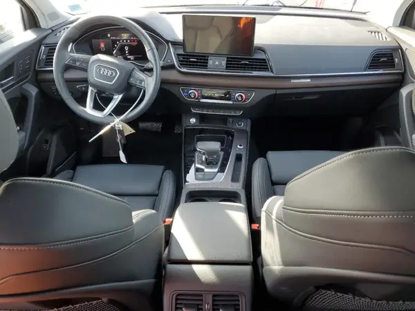WA1EAAFY5R2093700 2024 AUDI Q5 - Image 8
